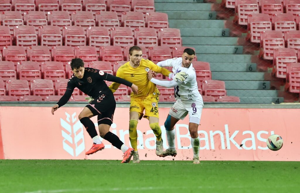 Türkiye Kupası’nda büyük sürpriz! Samsunspor 3. Lig takımına elendi