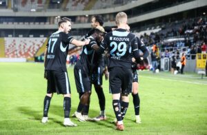 Türkiye Kupası’nda muhteşem maç! 7 gollü karşılaşmada Adana Demir turladı