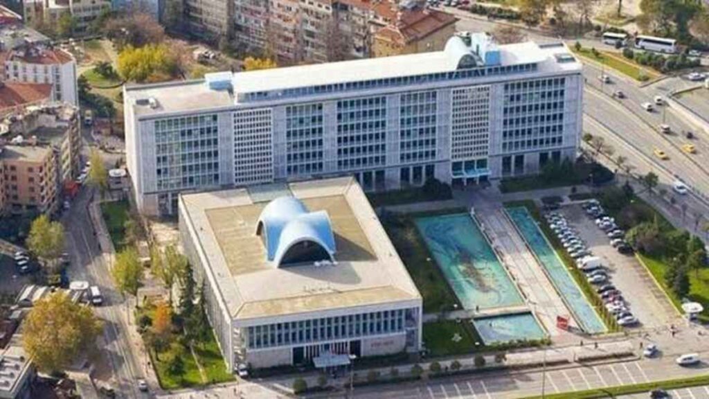 Valilik belediyeden kira istemişti, yargı reddetti