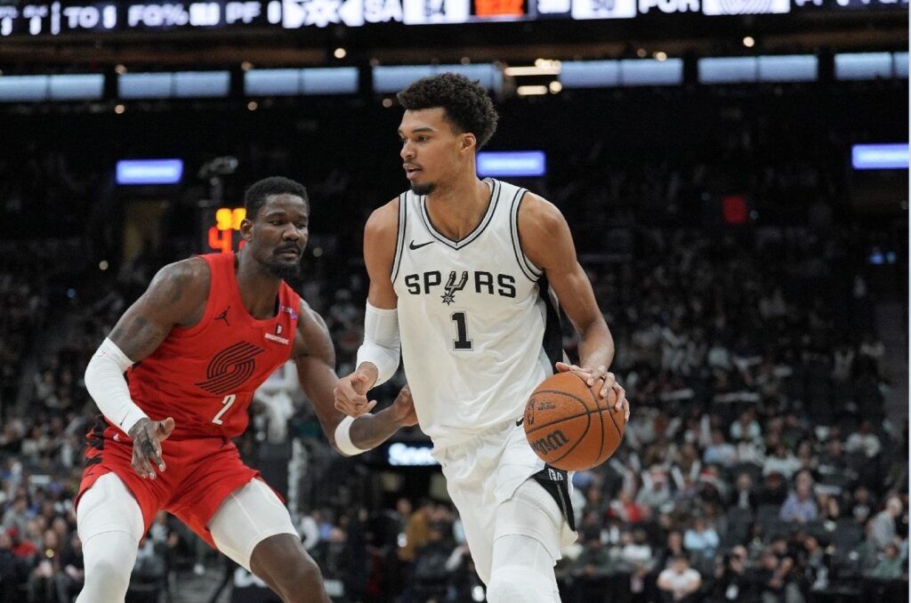 Wembanyama şov yaptı! Tarihi performans