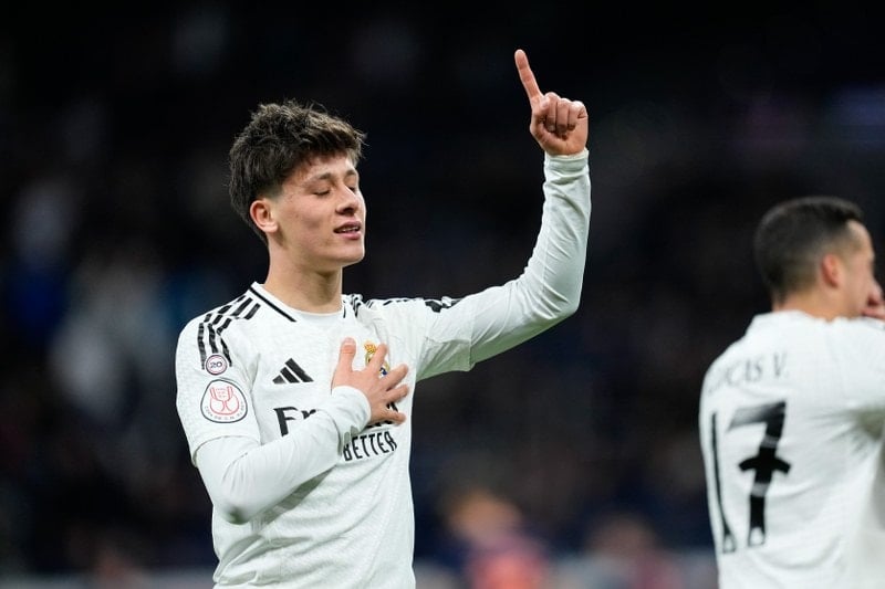 Ancelotti’yi yuhaladılar! Arda Turan maça damga vurdu