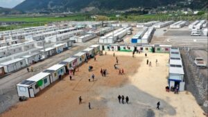 Depremzedeye verilen sözler yarım kaldı