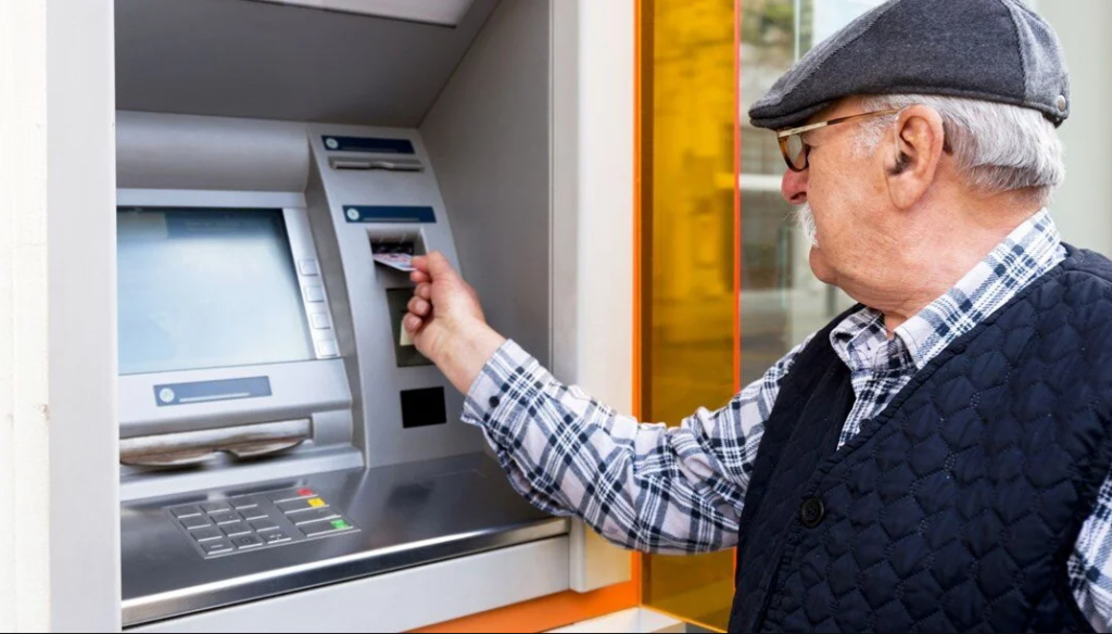 Emekli promosyon yarışı kızıştı: Bankalar arası rekabet artıyor