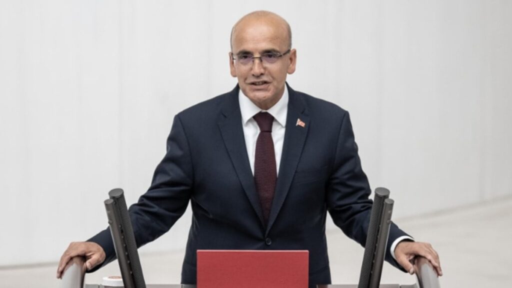 Emekliye un çorbası Bakan’a sosyete mantısı