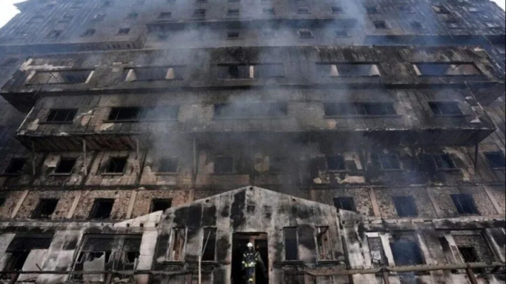 Herkes bu sorunun cevabını arıyor: Alevler neden bu kadar hızla yayıldı?