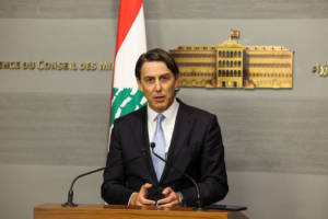 Lübnan’da kırılgan ateşkese çözüm aranıyor