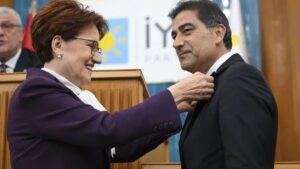 Ünal Karaman bugün yeni partisine geçiyor!