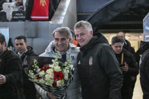 13 yıl sonra Beşiktaş’a rakip oldu, gole sevinmedi