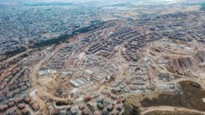 23 bin deprem evi için su hattı yok