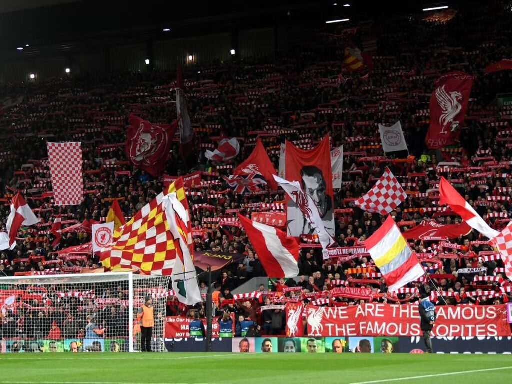 Anfield’da Liverpool’u izlemek Türkiye’de 3 büyük izlemekten daha ucuz!