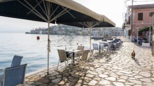 Antalya’ya sadece 1800 metre uzaklıktaki adada OHAL ilan edildi