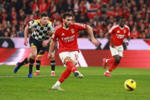 Benfica, Orkun ve Kerem ile zirveye çıktı