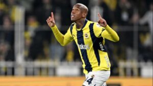 Fenerbahçe kupa sınavında! Talisca ilk 11’de