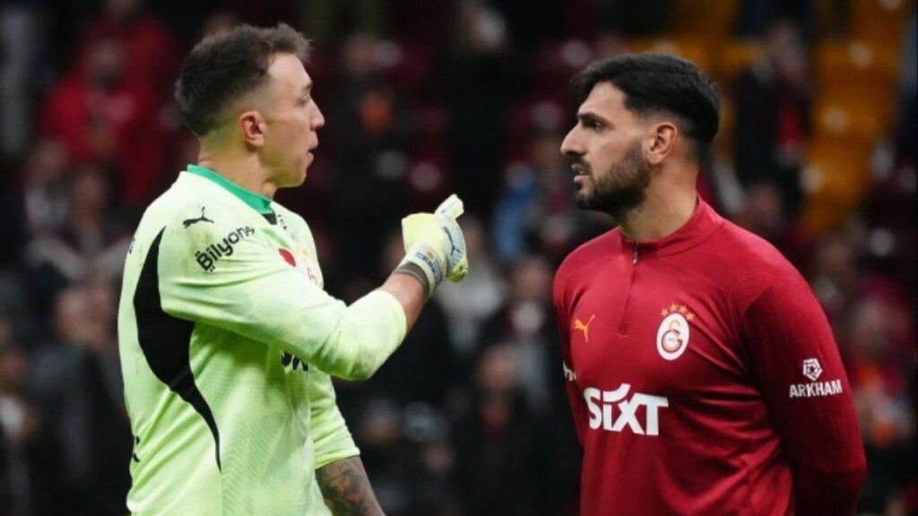 Galatasaray’da kaleyi kim koruyacak?