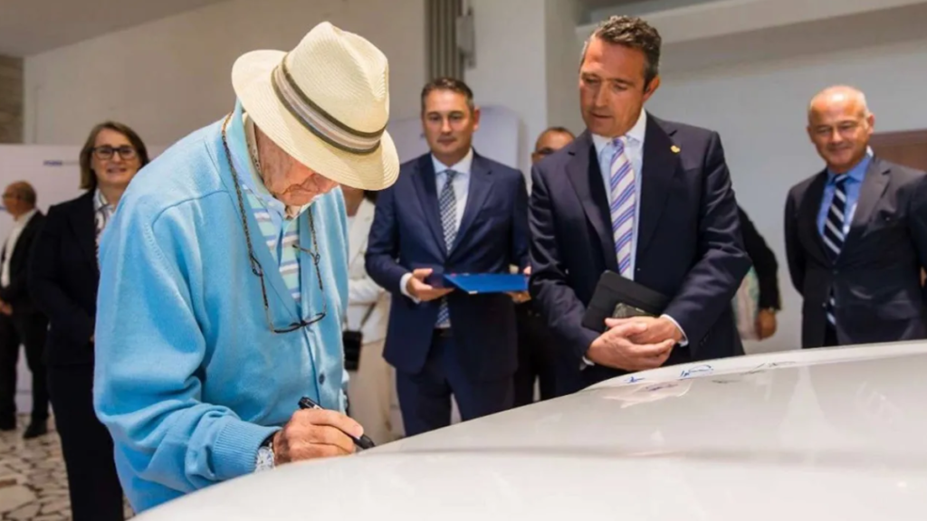 Koç Holding’in amiral gemisinden kötü haber