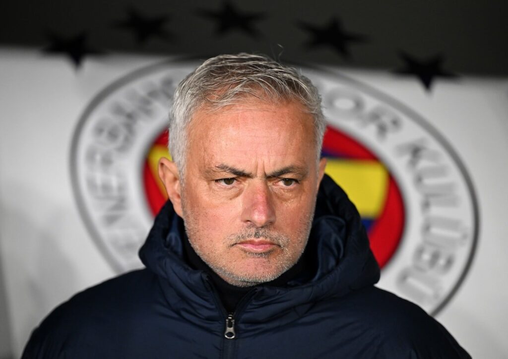 Mourinho sakatlıklarla ilgili konuştu! ‘Sıkıntı var’