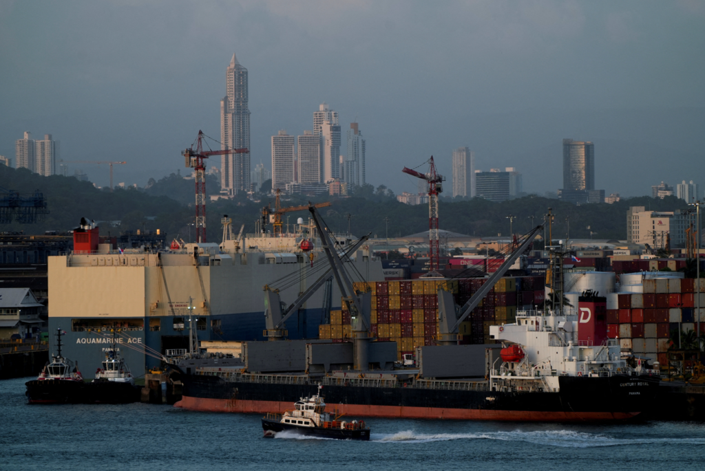 Panama baskıya dayanamadı: Çin’i üzecek haber