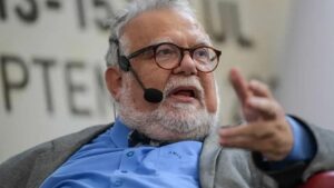 Prof. Dr. Celal Şengör’den korkutan ‘deprem fırtınası’ yorumu: Yanardağ patlarsa hepimize Allah’a ısmarladık