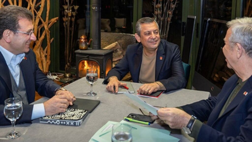 Saray başdanışmanının bir garip iddiasına Mansur Yavaş’tan ders gibi yanıt