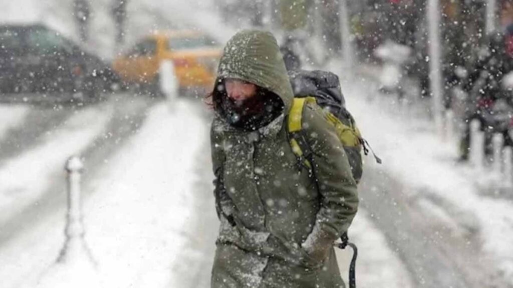 Yarın (21 Şubat) İstanbul’da okullar tatil mi? Gözler Valilik açıklamasında