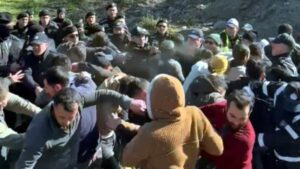 ‘Gücünüz garibana mı yetiyor!’