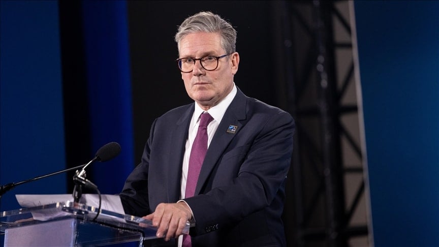 İngiltere Başbakanı Trump’ın ziyaretinin iptal edilmesi çağrılarını reddetti