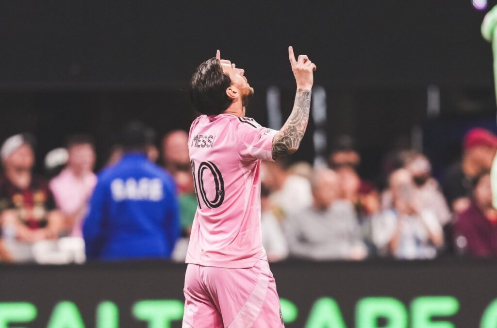 Messi yine büyüledi! Miami iki golle döndü