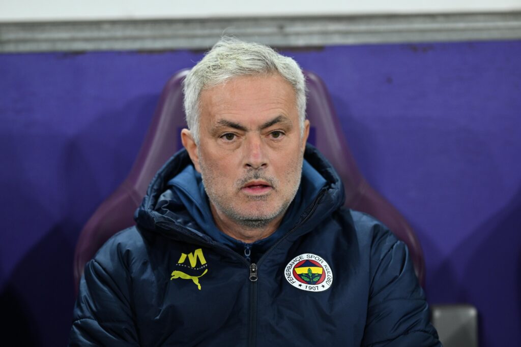 Mourinho’dan Galatasaray’a ‘ırkçılık’ cevabı! İlk kez konuştu…