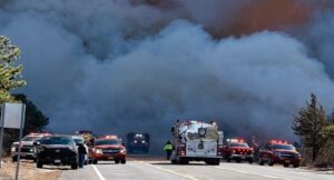 New York’un Long Island bölgesinde yangın: ‘Acil durum’ ilan edildi