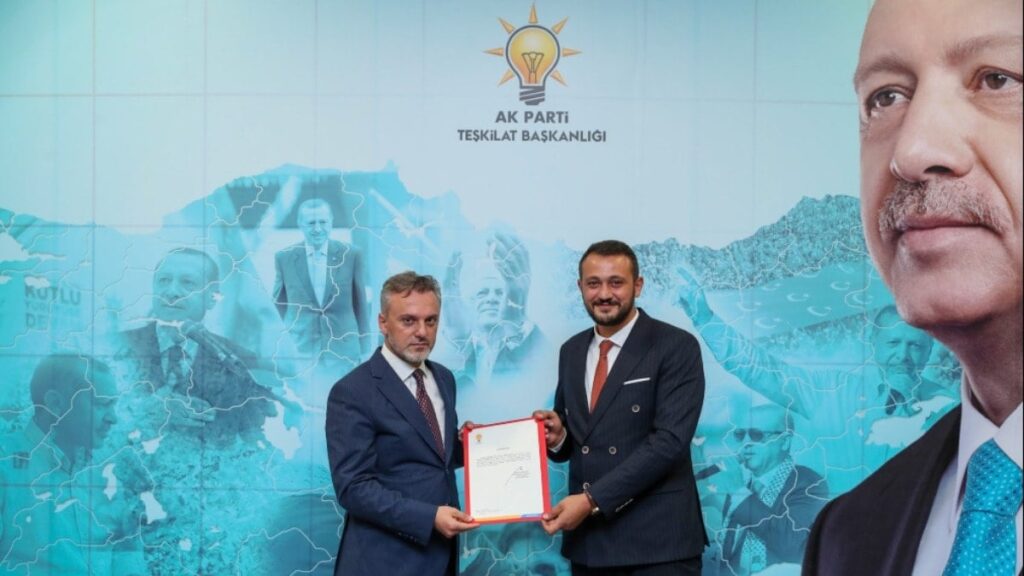 Polise direnen AKP’li Başkan görevden alındı