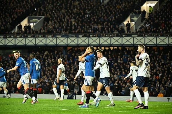 Rangers- F.Bahçe maçı sonrası UEFA soruşturması!