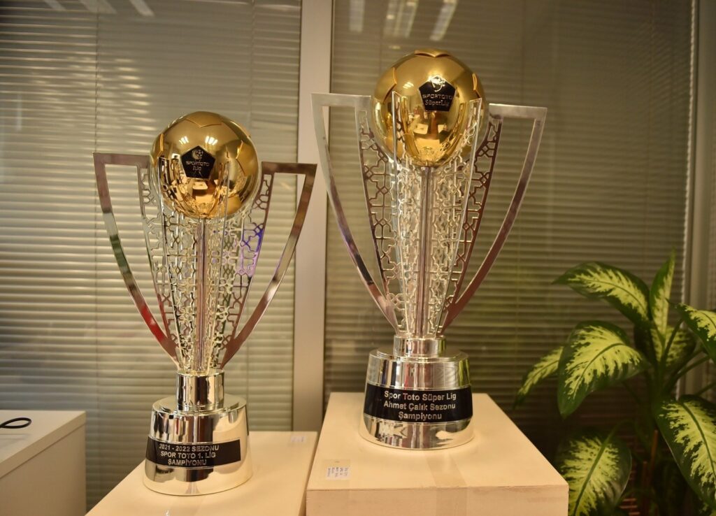 Şampiyona büyük müjde! 18 Milyon Euro cepte…