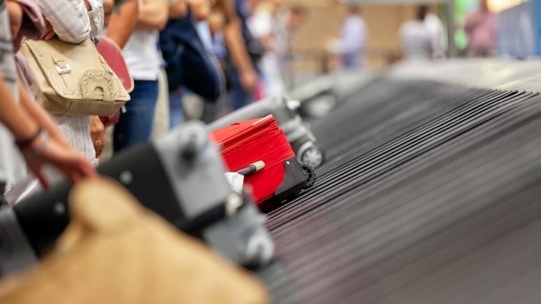 Uçakta yangın powerbank yasağını getirdi! Taşınabilir şarj cihazları için kriterler getirildi