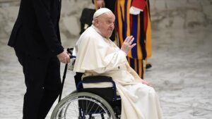 Vatikan: Papa Francis’in durumu stabil