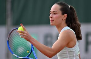 Zeynep Sönmez, sakatlığı nedeniyle Indian Wells turnuvasından çekildi