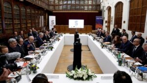 ABD’li ve Avrupalı liderler; Paris’te buluşuyor: Masadaki ateşkes, erişlemez hale geldi