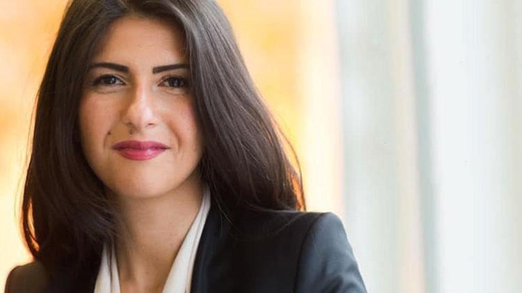 Alman kabinesinde bir Türk: Serap Güler