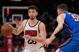 Alperen, Rockets’ı play-off’a taşıdı