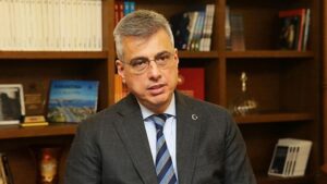 ‘Ben de sezeryanım’ diyen bakandan çok tartışılacak ‘normal doğum’ açıklaması