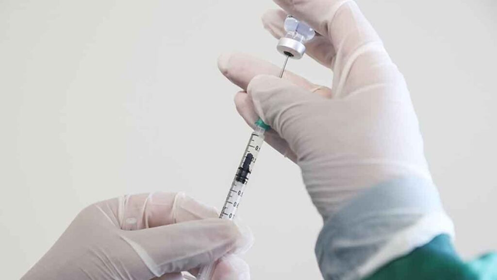 Çığır açan gelişme: Milyonları etkileyen hastalık için aşı geliştirildi!