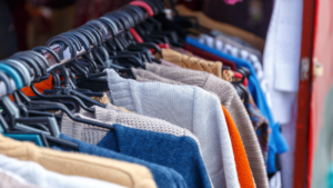 Çoğu kişinin ‘işe yaramaz’ diye attıklarıyla kısa sürede 250 bin TL kazandı