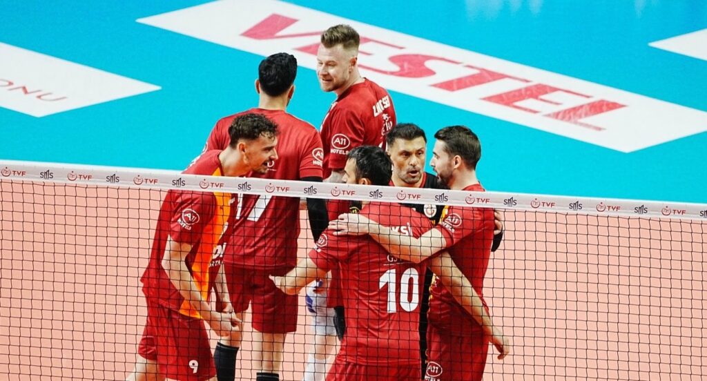 Galatasaray derbide Fenerbahçe’yi yendi, finale yükseldi