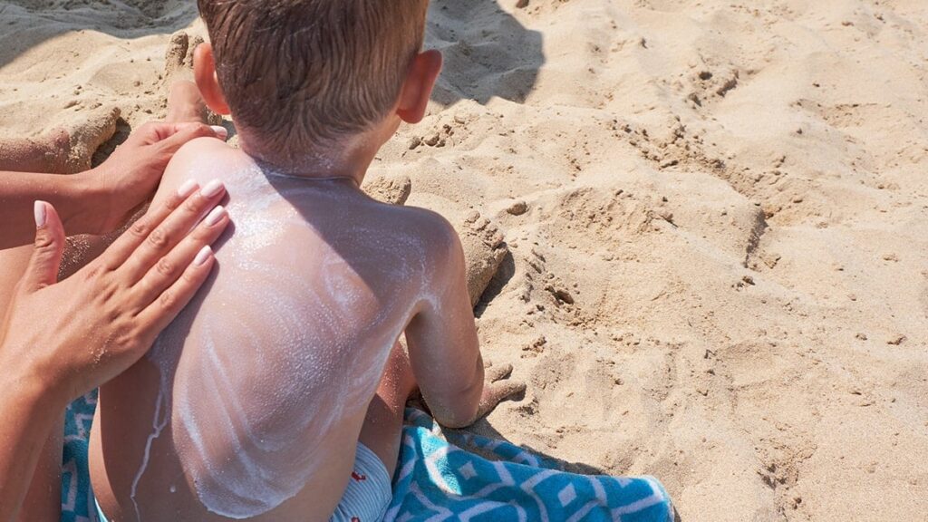 Güneş kremini asla böyle saklamayın