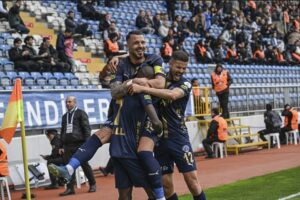 Kasımpaşa, Sivasspor’u ateşe attı