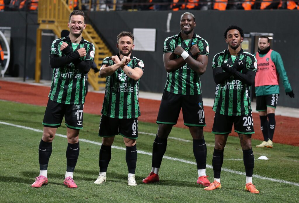 Kocaelispor’da Oğulcan ve Mendes’in sözleşmeleri uzatıldı