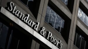 S&P Global, İtalya’nın kredi notunu yükseltti