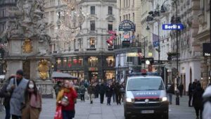 Virüs alarmı: Avusturya sınırlarını kapatıyor!