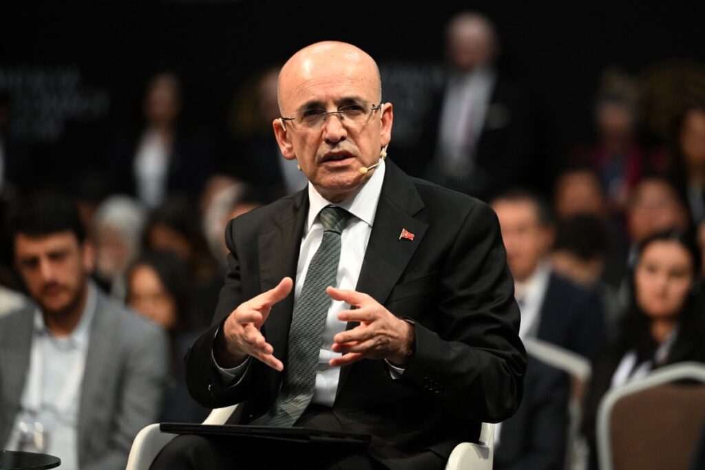 Bakan Şimşek enflasyon rakamlarına ilişkin açıklama yapıyor