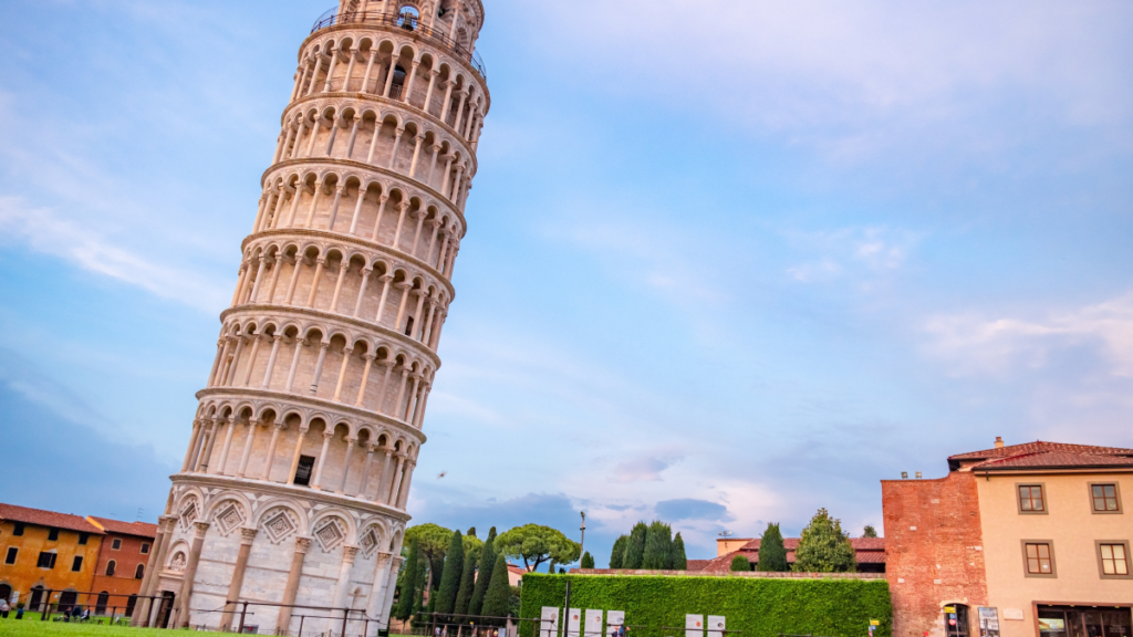 İtalyanları kızdıracak rakip! Pisa Kulesi’nin ikizi ortaya çıktı