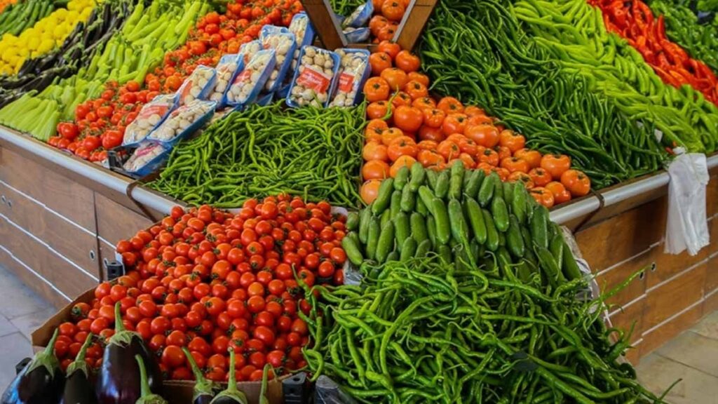 Meyve ve sebze kabuklarında sadece pestisit yok, zararlı olan bu bakteri de var!